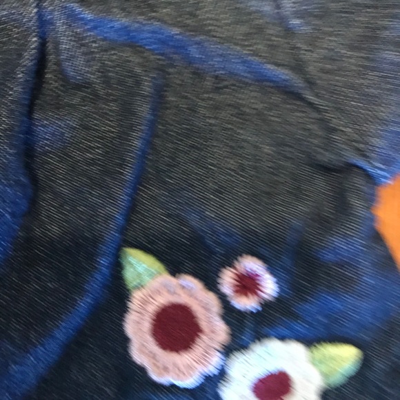 Jean jacket - Picture 2 of 4